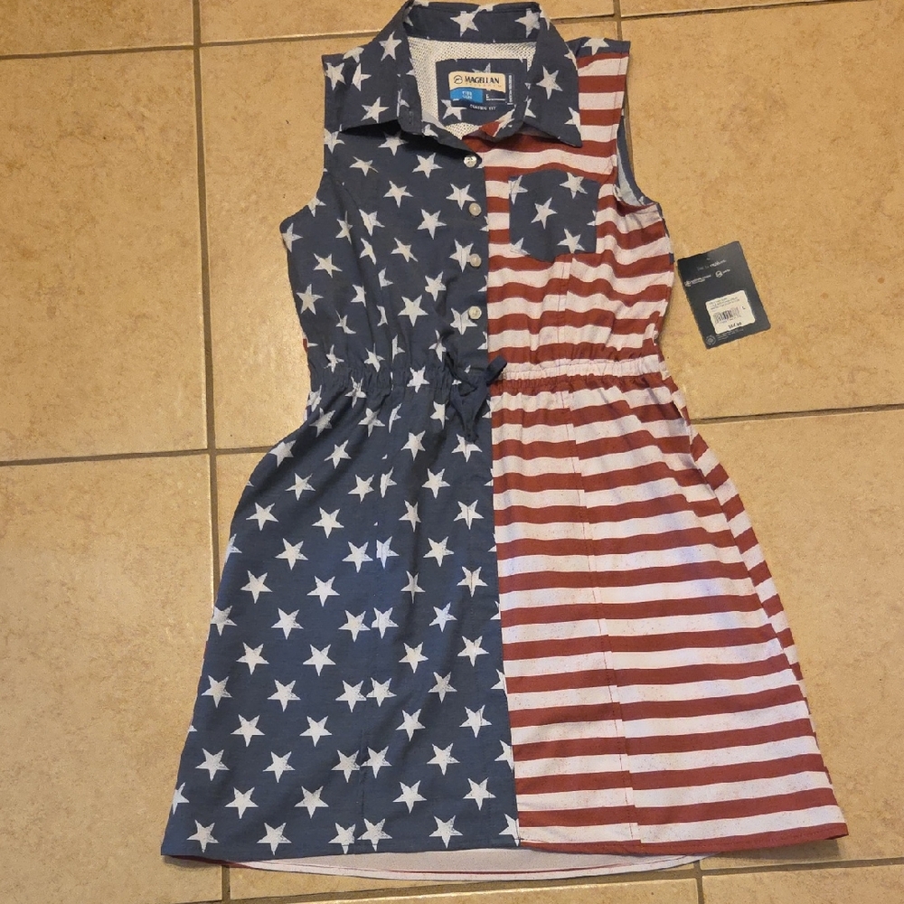 NWT Magellan Outdoors Blue and Red Star Striped Kids Dress Size Large Flag Print